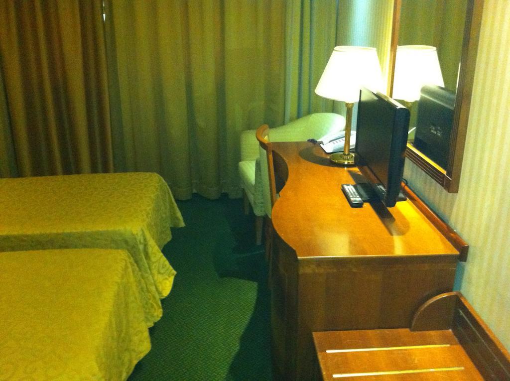 Clelia Palace Hotel Rome Room photo