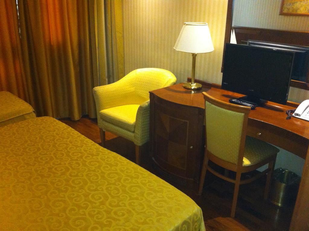 Clelia Palace Hotel Rome Exterior photo
